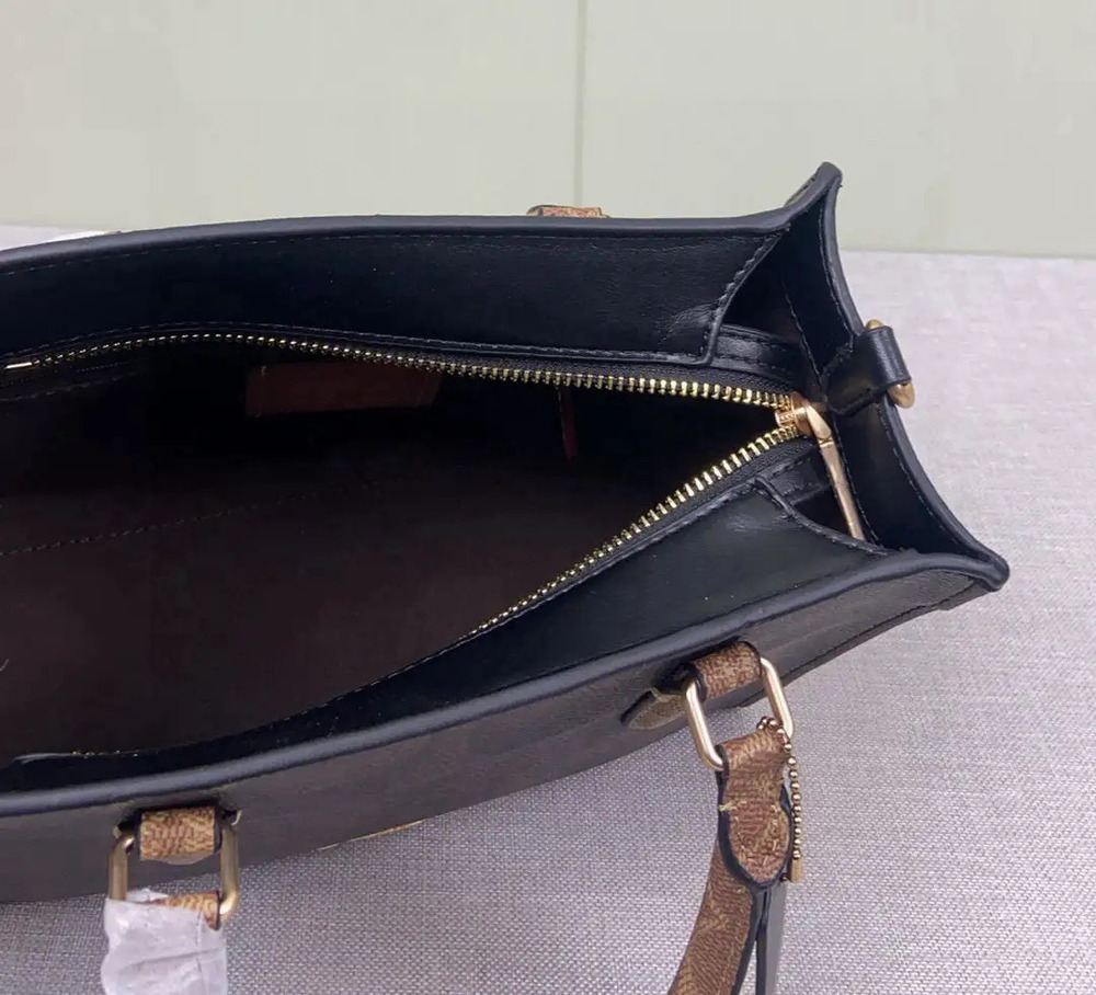 Coach classic pattern bag - Picture 7 of 8